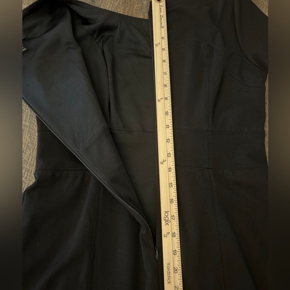 Black White House Black Market Dress 8 - Picture 10 of 13